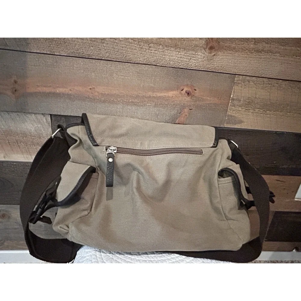 WEPLAN Messenger bag Khaki‎ EUC